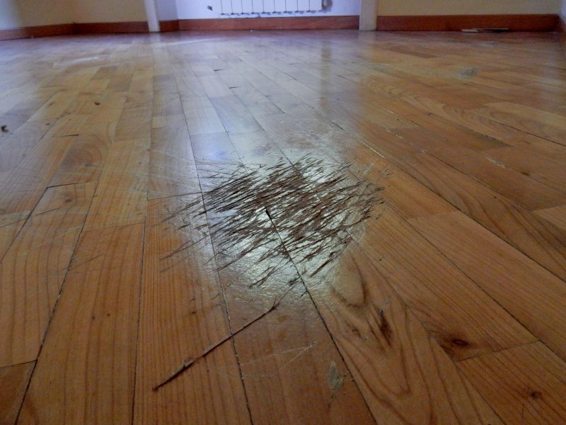 Hickory Floor Refinishing in Kansas City, KS